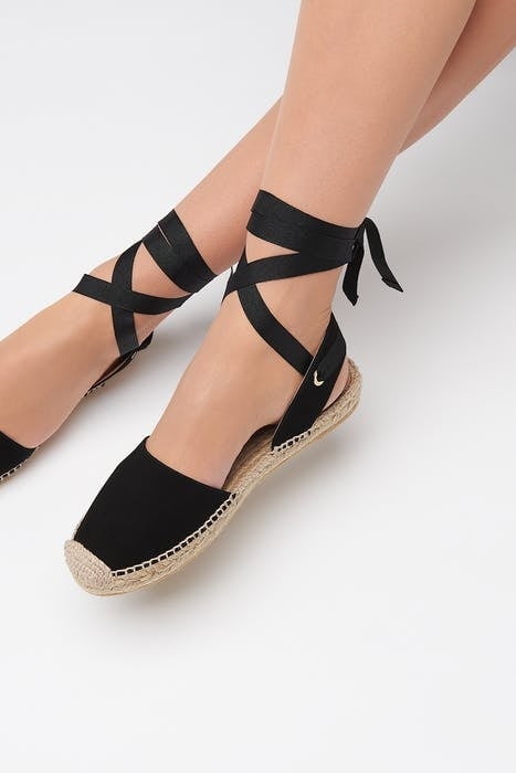THOMASINA ESPADRILLES BLACK 2