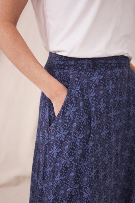 JOSIE ECO VERO JERSEY SKIRT BLUE PRINT 2