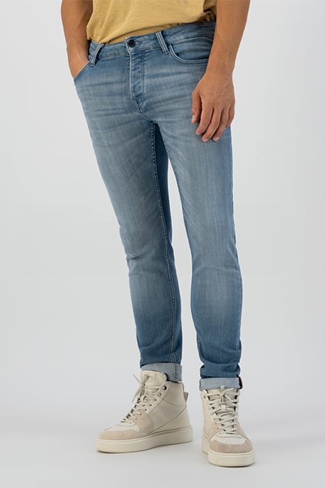 MR. E. SUMMER OCEAN VIEW SUMMER OCEAN VIEW 1