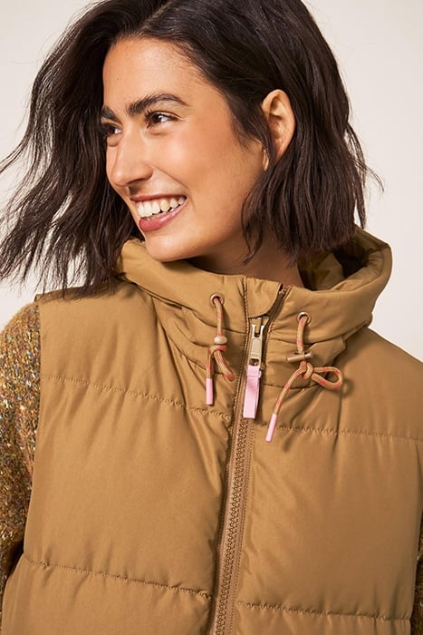 EMBER QUILTED GILET MID TAN 4