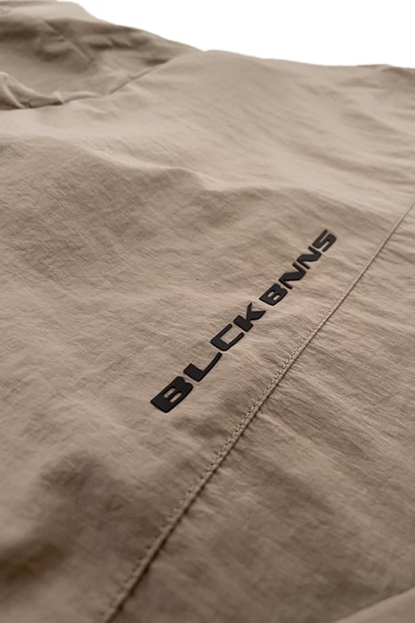 INITIAL WINDBREAKER SAND 6