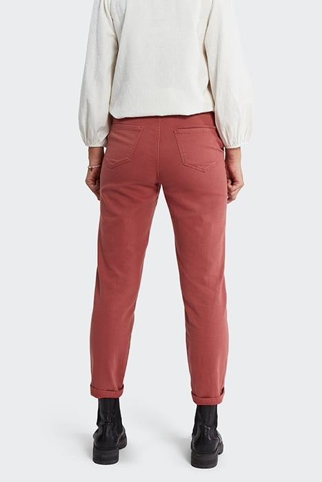 CHERRY PINK BOYFIT JEANS 2