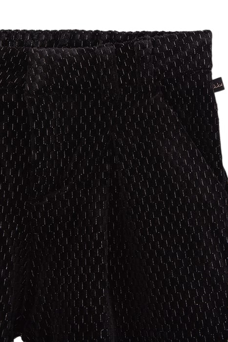 GIRLS’ BLACK TEXTURE, LUREX, JACQUARD VELVET KNIT SHORTS BLA 4