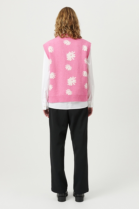 KIERAN VEST PINK MULTI 4