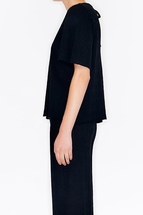 BLACK KNIT SWEATER 4