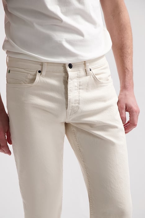 DS_GENT D OFFWHITE 5