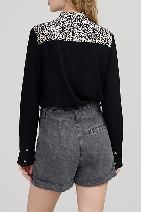 GREY LYOCELL® DENIM SHORTS WITH BELT 2