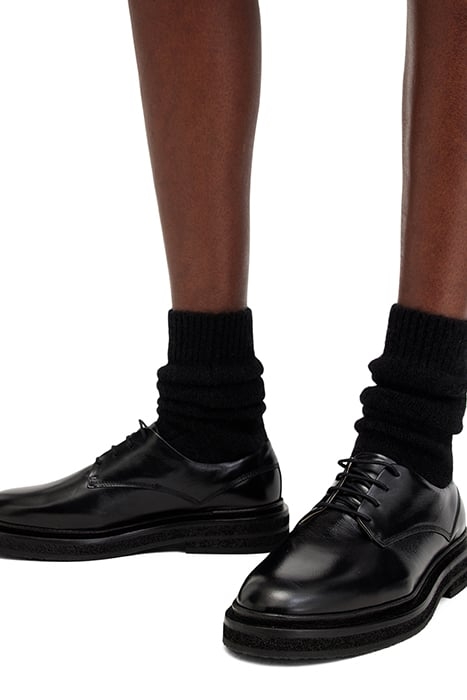 ESCHER LACE UP BLACK SHINE 2