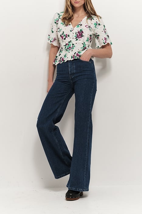 CAPELA - OFF WHITE SHIRT WITH HOLIDAY PRINT 2