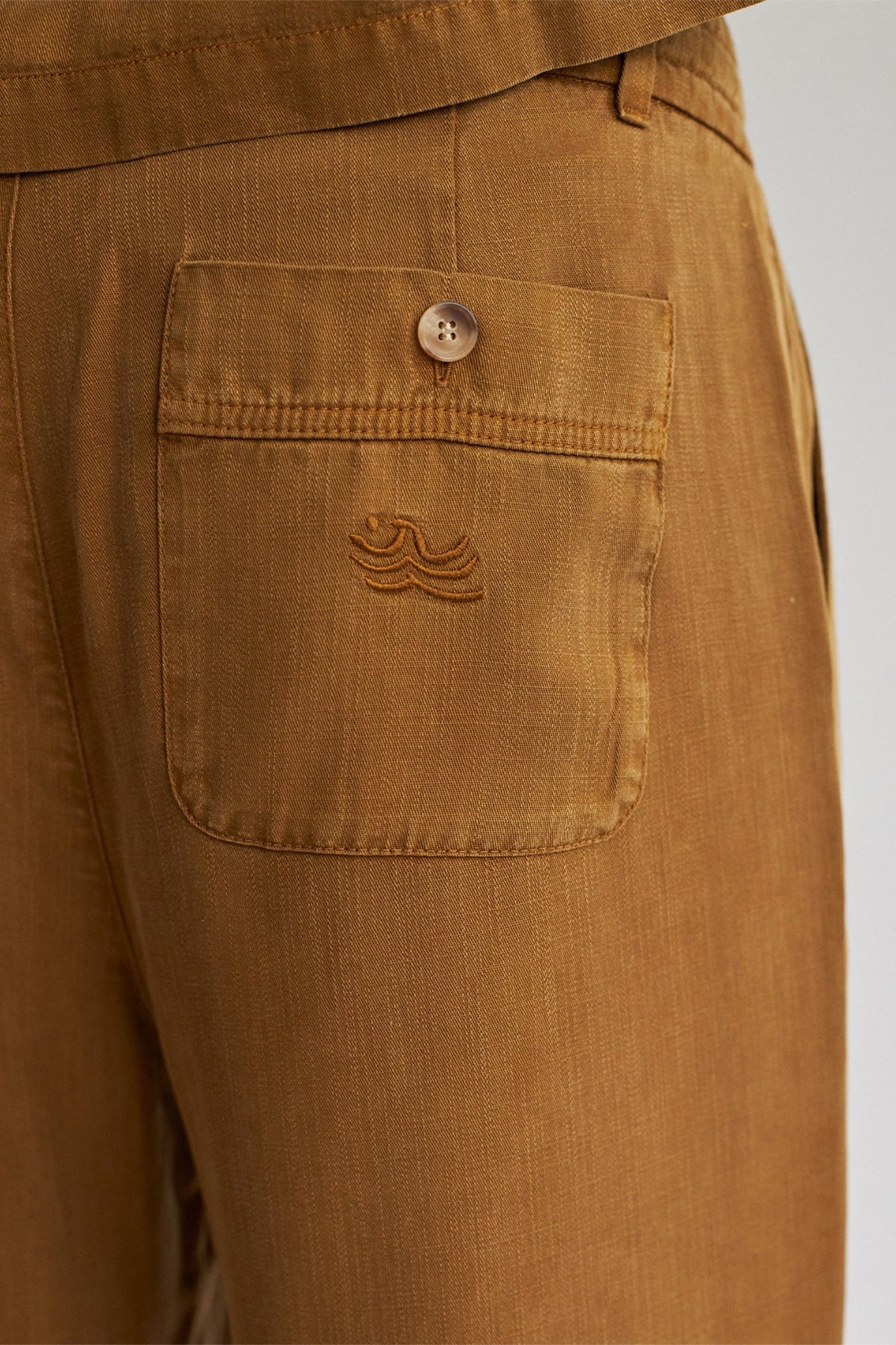 REEDY - BRONZE BROWN 6